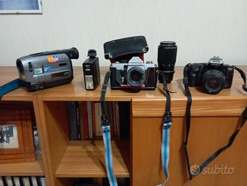 macchine fotografiche...e cinepresa