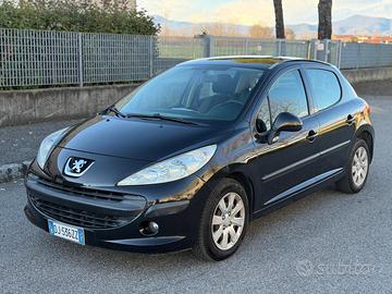 Peugeot 207 1.4