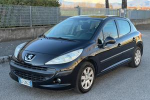 Peugeot 207 1.4