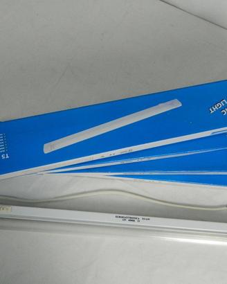 4 luci fluorescenti 16W