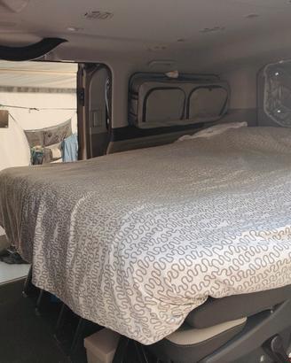 kit camperizzazione Ford Turneo Custom 2022