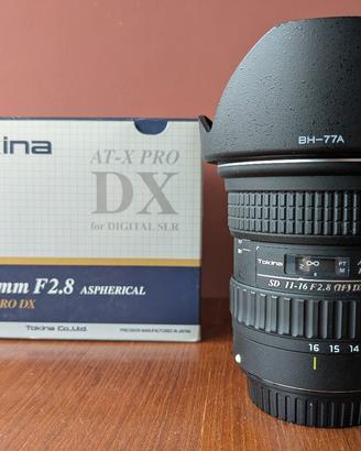 Tokina AT-X Pro 11-16mm f/2.8 DX attacco Canon