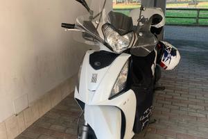 Kymco People GTi 125 2012