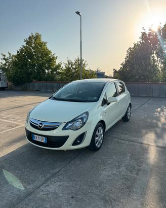 Opel Corsa 1.2 Benzina/ GPL NEOPATENTATI 