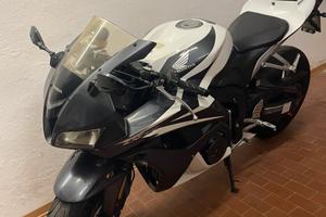Honda CBR600 RR 2098