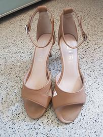 Sandalo Donna con cinturino alla caviglia