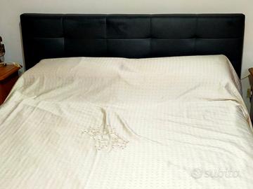 letto matrimoniale ecopelle con doghe