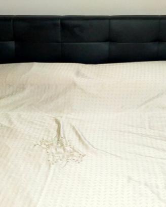 letto matrimoniale ecopelle con doghe