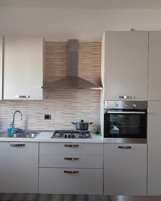 Cucina Mobilturi 3.30  con elettrodomestici