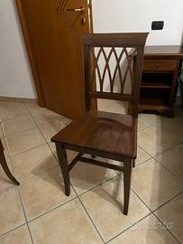 Sedia in legno arte povera