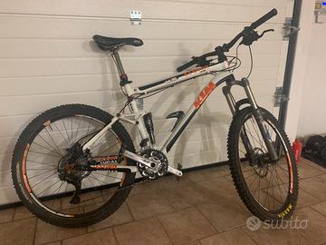 Mountain Bike full KTM