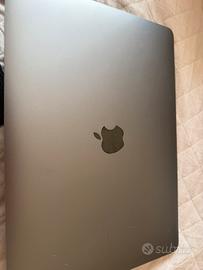 MacBook Air grigio siderale 13”