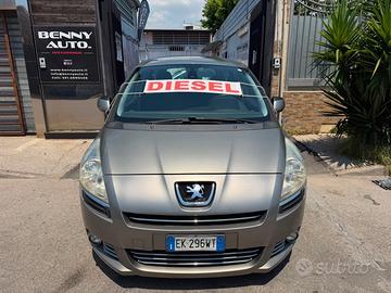 Peugeot 5008 1.6 HDi 112CV Allure