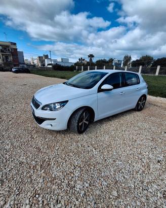 Peugeot 308 II 5p 1.2 Allure