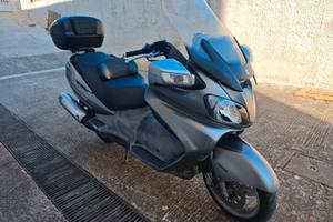 Suzuki Burgman 650 Executive