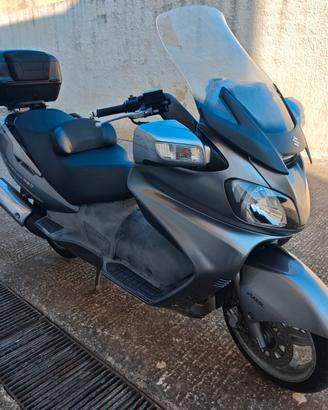 Suzuki Burgman 650 Executive