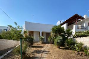 Villetta indipendente a 1km dal mare Porto Cesareo