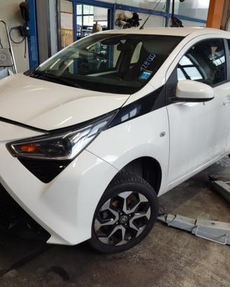Ricambi TOYOTA AYGO 998cc benzina del 2019