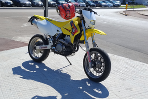 Suzuki Valenti DR-Z 400 E Motard