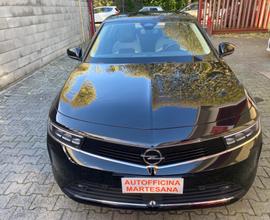 Opel Astra 1.2 Turbo 110 CV Edition