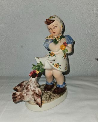 Statuina in ceramica