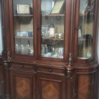 Credenza vintage con vetrina