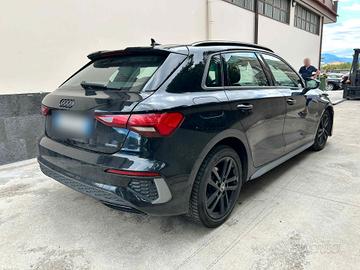Audi A3 2.0 TDI 200CV S-Tronic - 2022 Incidentata