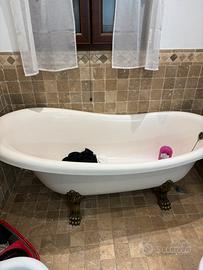 Vasca da bagno stile retrò