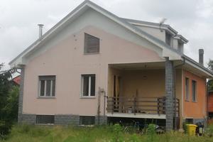 Villa Indipendente con terreno e basso fabbricato