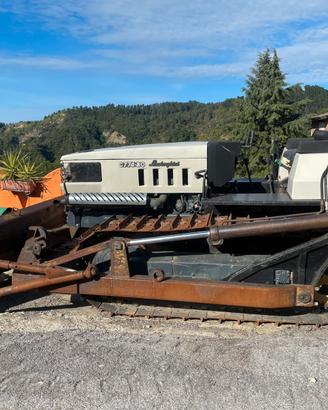 Trattore  cingolato Lamborghini 80cv