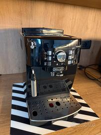 Macchina del Caffé De Longhi Perfetto Magnifica