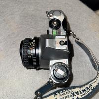 Macchina fotografica pentax mg 35mm