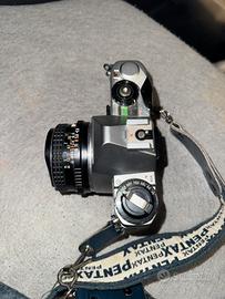 Macchina fotografica pentax mg 35mm