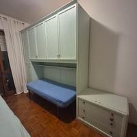 armadio da parete stanza