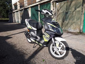 Scooter Piaggio NRG 50