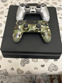 Playstation 4 con 2 joistick e 3 giochi