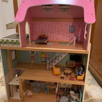 Casa bambole arredata