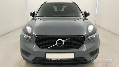 Volvo XC40 R-Desing D4 awd 190cv