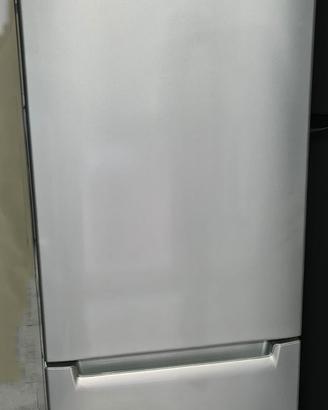 frigorifero Ariston Hotpoint pari al NUOVO 