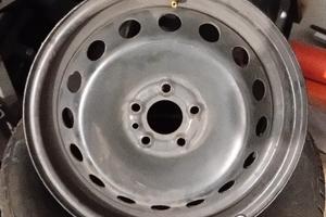 2 cerchi 15 ferro alfa romeo 