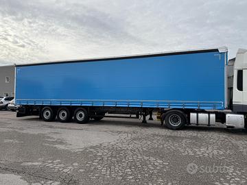 Semirimorchio centinato Schmitz anno 2013