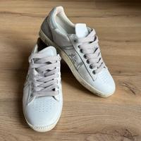 Scarpe premiata