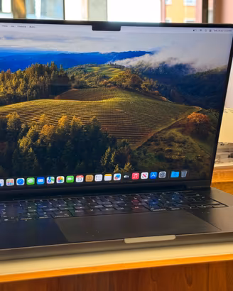 MACBOOK PRO 14" M3 PRO 18GB/512GB GARANZIA 12 MESI