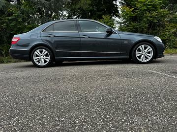 Mercedes e 220 w212 del 2011