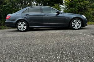 Mercedes e 220 w212 del 2011