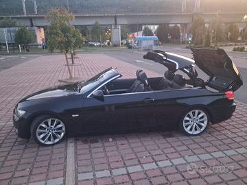 BMW 320i Cabrio