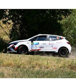 Renault Clio rally5