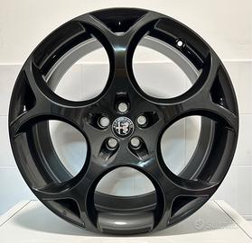CERCHI IN LEGA ALFA ROMEO STELVIO DA 21 ORIGINALI