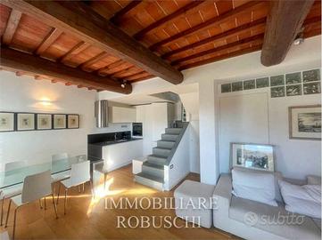 Appartamento di 60 m² con 3 locali e box auto a Fi