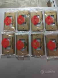 Placche ottone pe Magic o similari.